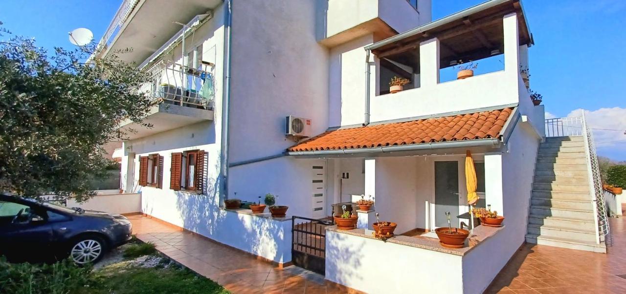 Karmelo Appartment Davorka Rovinj Exteriör bild